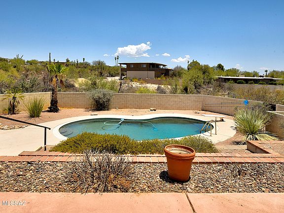 Tucson, Arizona, 85718, United States, 3 Bedrooms Bedrooms, ,3 BathroomsBathrooms,Residential,Forsale,1919204