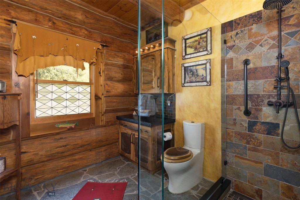 Big Sky, Montana, 59730, United States, 5 Bedrooms Bedrooms, ,4 BathroomsBathrooms,Residential,Forsale,1941185
