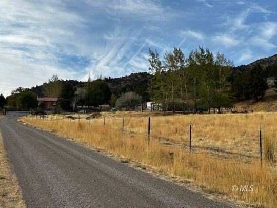 Cedarville, California, 96104, United States, 3 Bedrooms Bedrooms, ,2 BathroomsBathrooms,Residential,Forsale,1888852