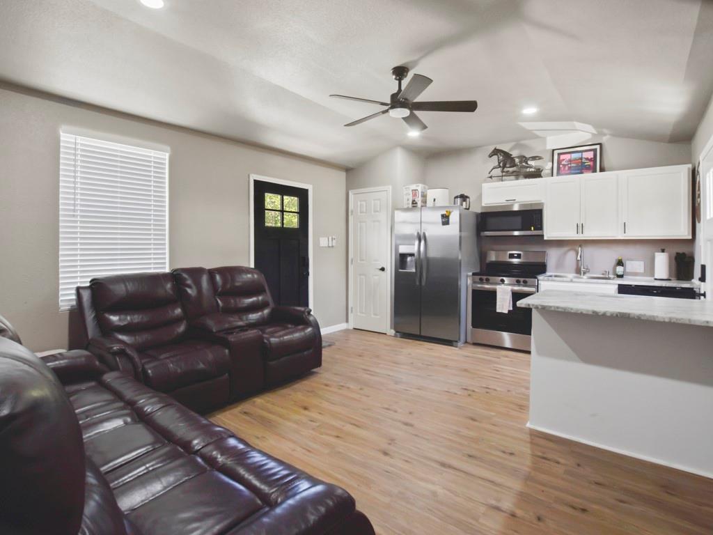 Santa Fe, Texas, 77510, United States, ,Residential,Forsale,1953105