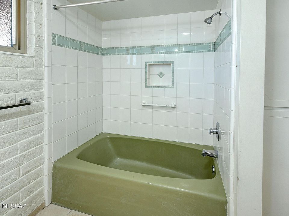 Tucson, Arizona, 85718, United States, 3 Bedrooms Bedrooms, ,3 BathroomsBathrooms,Residential,Forsale,1919204