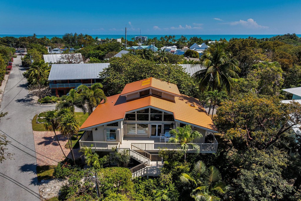 Upper Matecumbe Key Islamorada, Florida, 33036, United States, 4 Bedrooms Bedrooms, ,4 BathroomsBathrooms,Residential,Forsale,1944351