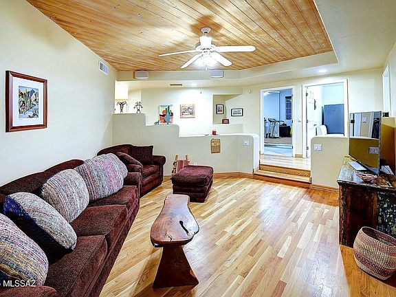 Tucson, Arizona, 85718, United States, 5 Bedrooms Bedrooms, ,4 BathroomsBathrooms,Residential,Forsale,1919203