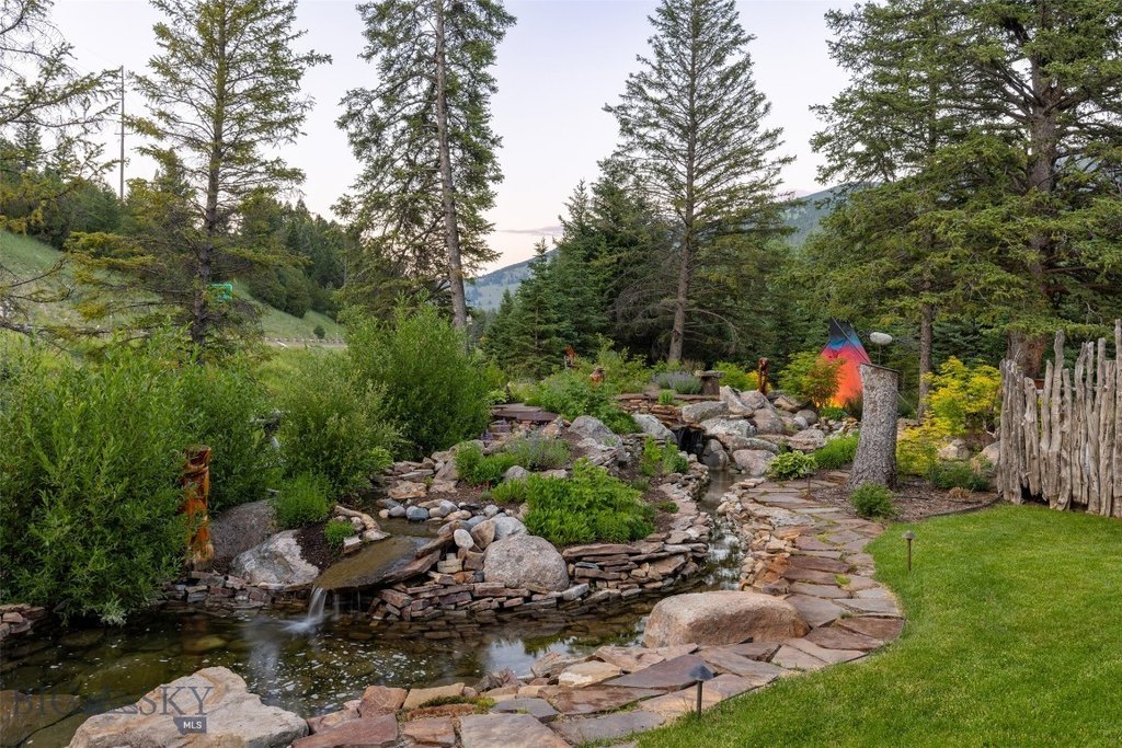 Big Sky, Montana, 59730, United States, 5 Bedrooms Bedrooms, ,4 BathroomsBathrooms,Residential,Forsale,1941185