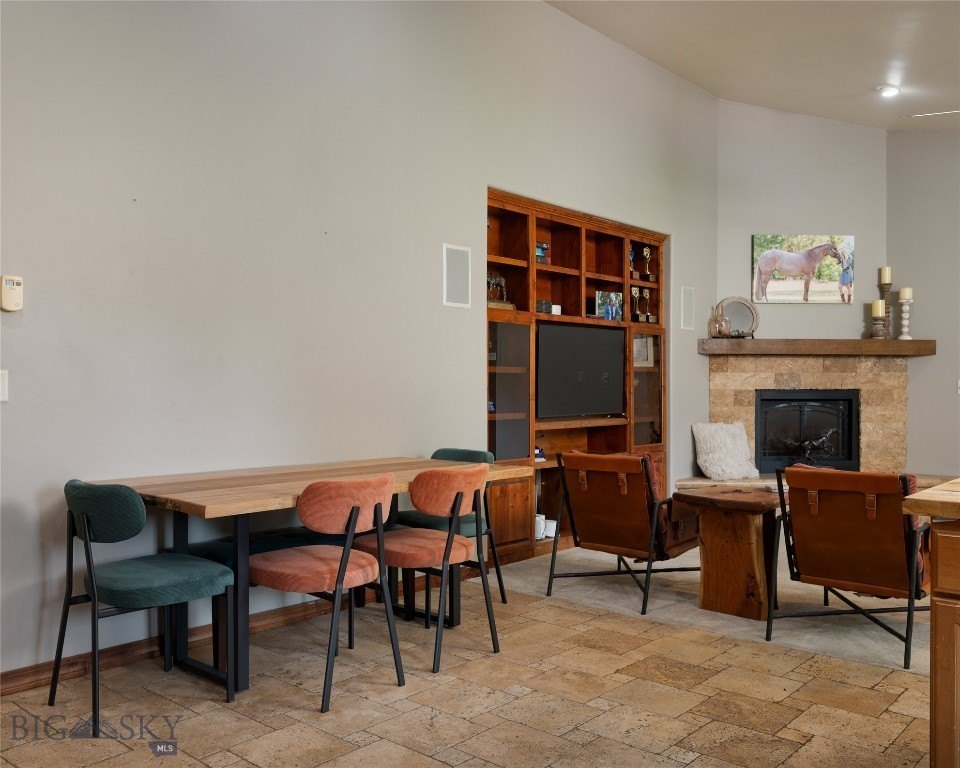 Manhattan, Montana, 59741, United States, 5 Bedrooms Bedrooms, ,4 BathroomsBathrooms,Residential,Forsale,1915000