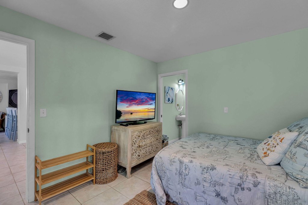 Upper Matecumbe Key Islamorada, Florida, 33036, United States, 4 Bedrooms Bedrooms, ,4 BathroomsBathrooms,Residential,Forsale,1944351
