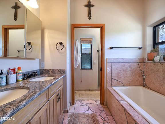 Vail, Arizona, 85641, United States, 4 Bedrooms Bedrooms, ,4 BathroomsBathrooms,Residential,Forsale,1919206