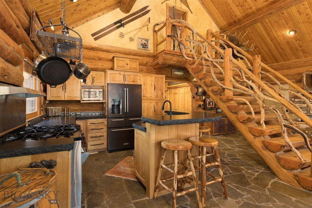 Big Sky, Montana, 59730, United States, 5 Bedrooms Bedrooms, ,4 BathroomsBathrooms,Residential,Forsale,1941185