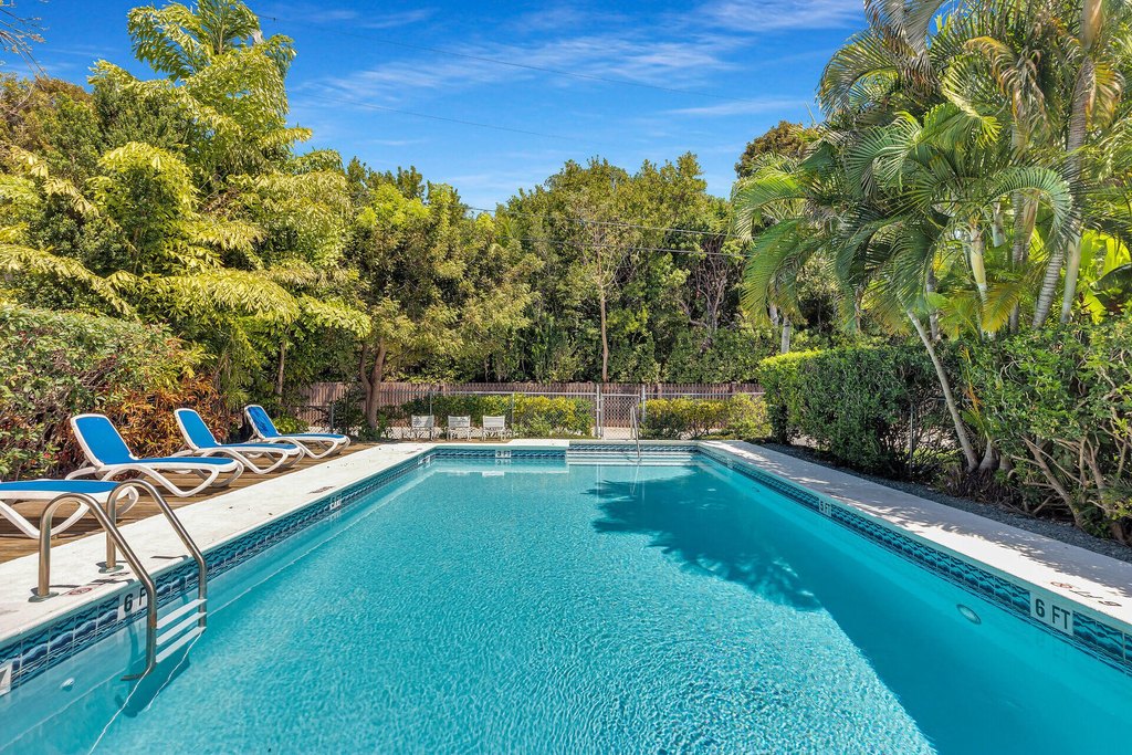 Upper Matecumbe Key Islamorada, Florida, 33036, United States, 4 Bedrooms Bedrooms, ,4 BathroomsBathrooms,Residential,Forsale,1944351