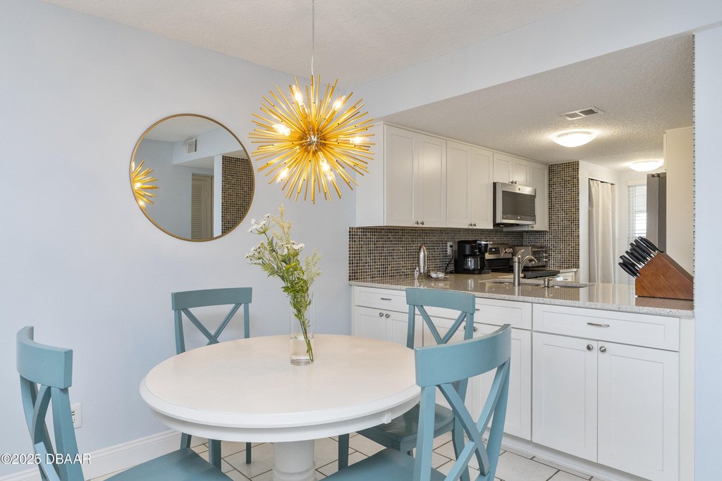 New Smyrna Beach, Florida, 32169, United States, 2 Bedrooms Bedrooms, ,2 BathroomsBathrooms,Residential,Forsale,1964578