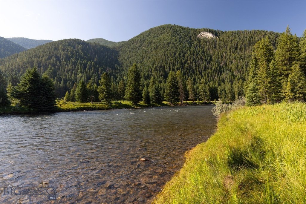 Big Sky, Montana, 59730, United States, 5 Bedrooms Bedrooms, ,4 BathroomsBathrooms,Residential,Forsale,1941185