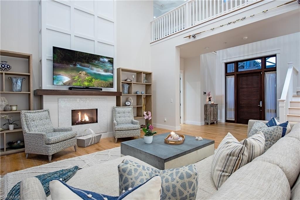 NAPLES, Florida, 34102, United States, 4 Bedrooms Bedrooms, ,4.5 BathroomsBathrooms,Residential,Forsale,1995085