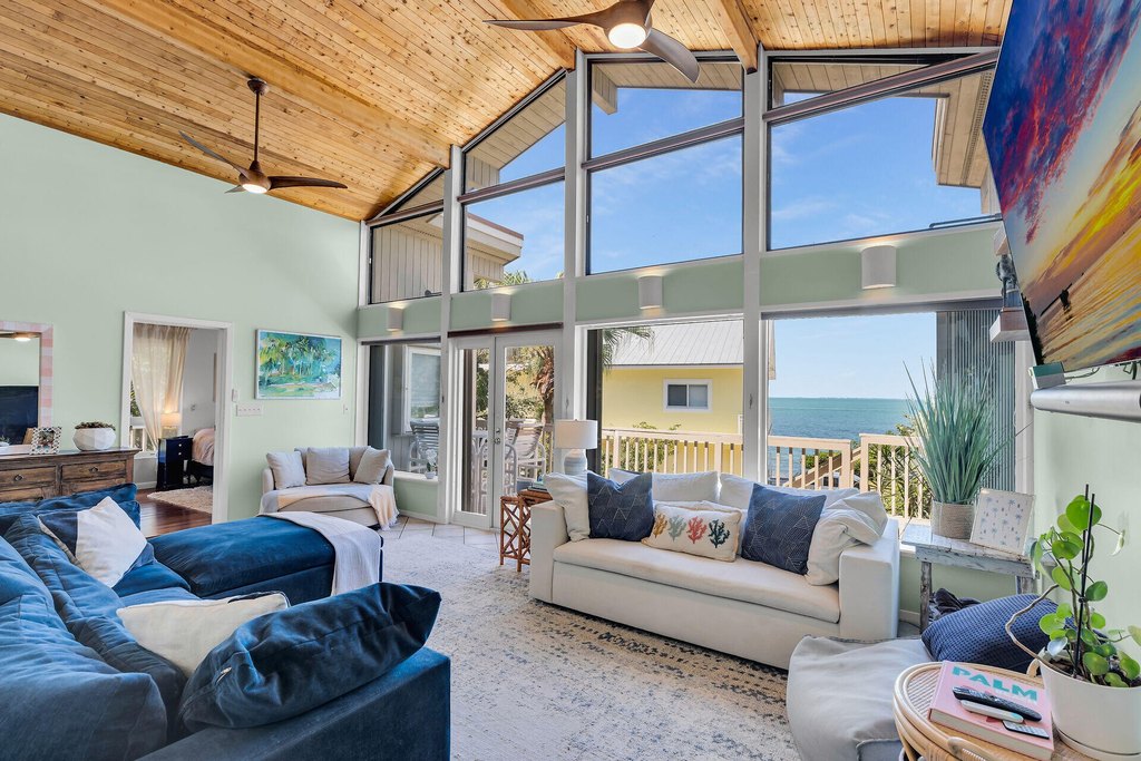 Upper Matecumbe Key Islamorada, Florida, 33036, United States, 4 Bedrooms Bedrooms, ,4 BathroomsBathrooms,Residential,Forsale,1944351