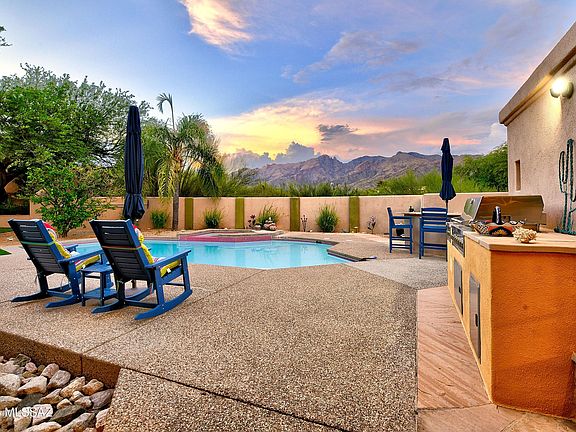 Tucson, Arizona, 85718, United States, 5 Bedrooms Bedrooms, ,4 BathroomsBathrooms,Residential,Forsale,1919203