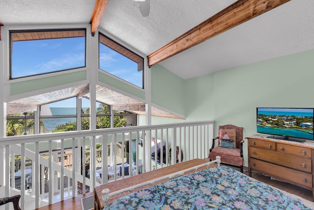 Upper Matecumbe Key Islamorada, Florida, 33036, United States, 4 Bedrooms Bedrooms, ,4 BathroomsBathrooms,Residential,Forsale,1944351