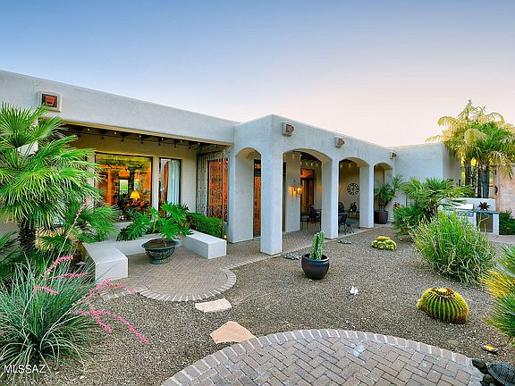 Tucson, Arizona, 85718, United States, 5 Bedrooms Bedrooms, ,5 BathroomsBathrooms,Residential,Forsale,1919207