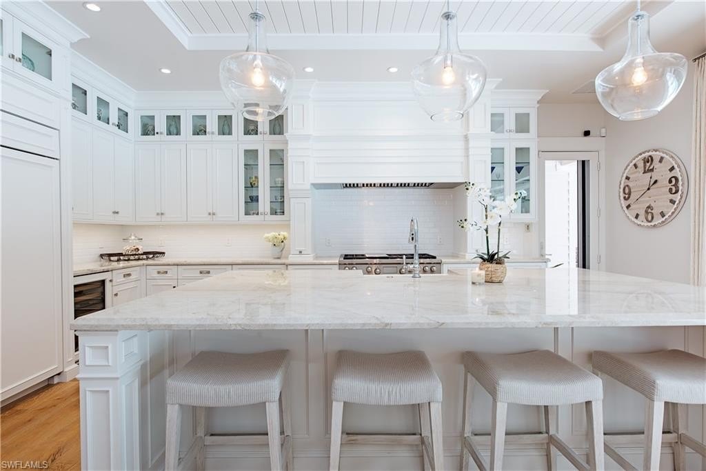 NAPLES, Florida, 34102, United States, 4 Bedrooms Bedrooms, ,4.5 BathroomsBathrooms,Residential,Forsale,1995085