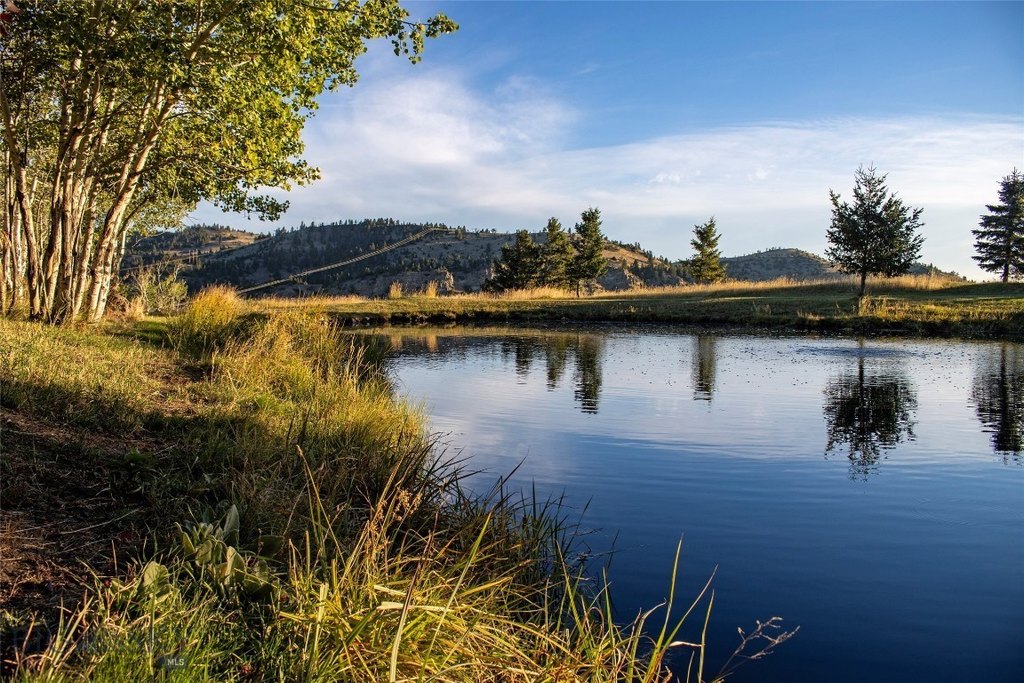 Livingston, Montana, 59047, United States, 3 Bedrooms Bedrooms, ,3.5 BathroomsBathrooms,Residential,Forsale,1941177