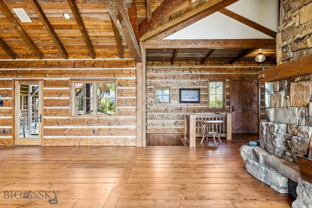 Livingston, Montana, 59047, United States, 3 Bedrooms Bedrooms, ,3.5 BathroomsBathrooms,Residential,Forsale,1941177