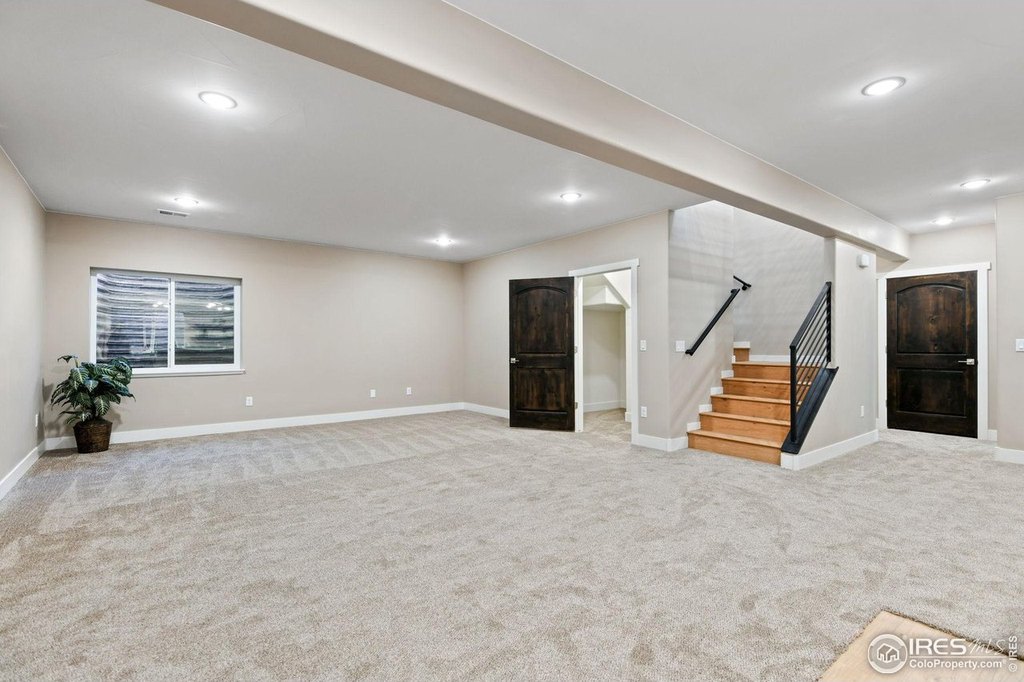 Berthoud, Colorado, 80513, United States, 5 Bedrooms Bedrooms, ,3.5 BathroomsBathrooms,Residential,Forsale,1903095