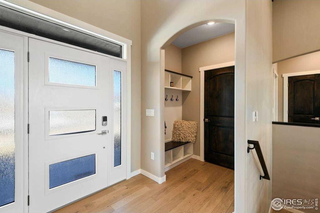 Berthoud, Colorado, 80513, United States, 5 Bedrooms Bedrooms, ,3.5 BathroomsBathrooms,Residential,Forsale,1903095