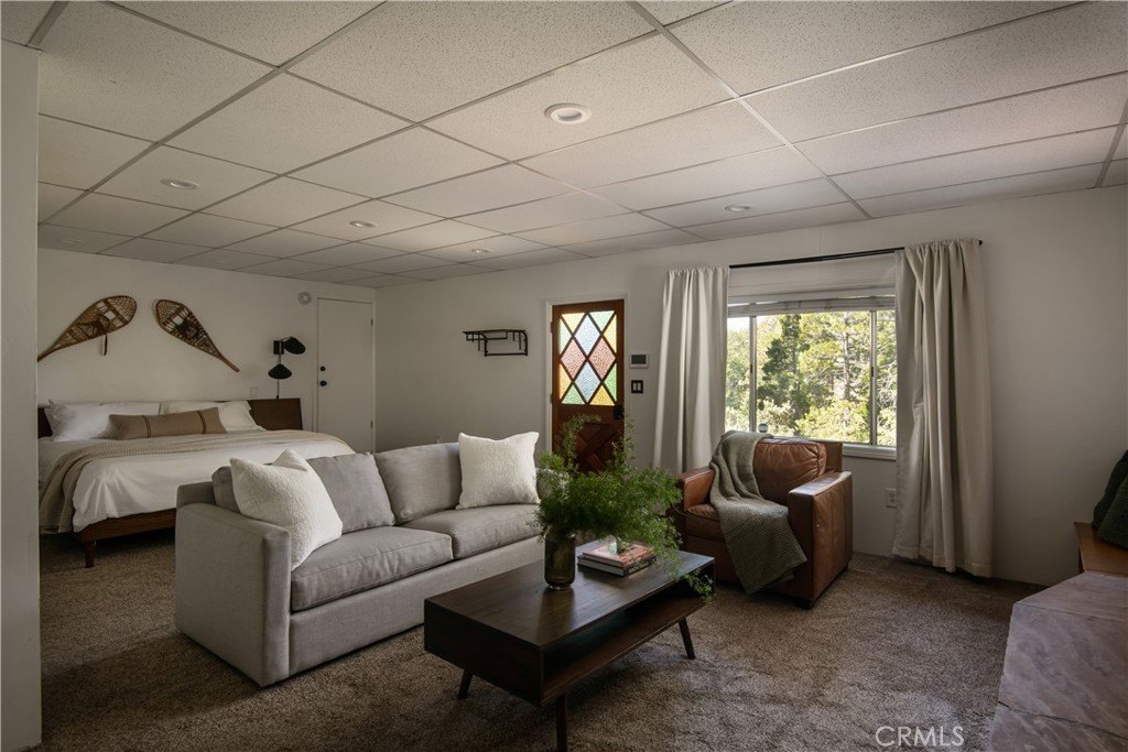 Lake Arrowhead, California, 92352, United States, 4 Bedrooms Bedrooms, ,2 BathroomsBathrooms,Residential,Forsale,1908070