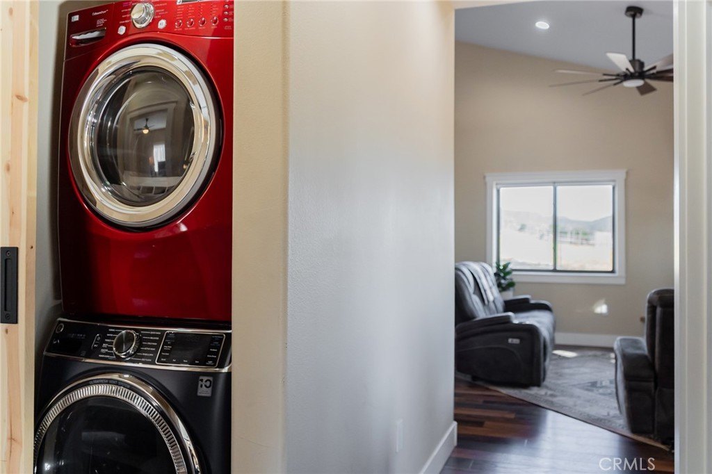 Yucaipa, California, 92399, United States, 2 Bedrooms Bedrooms, ,1.5 BathroomsBathrooms,Residential,Forsale,1941475
