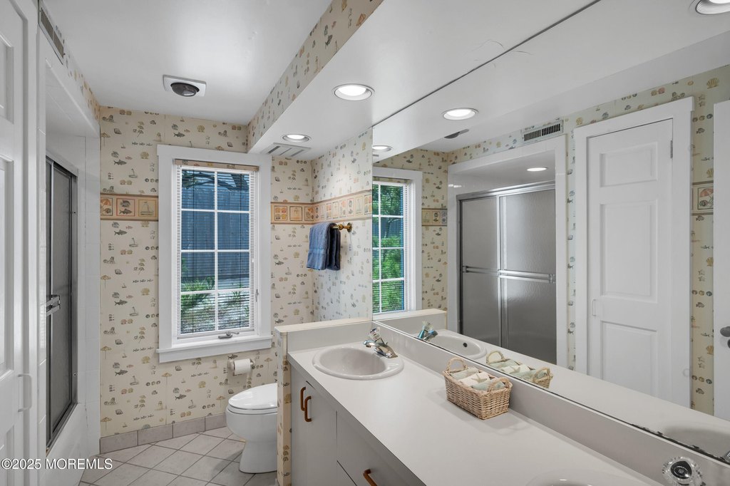 Mantoloking, New Jersey, 08738, United States, 5 Bedrooms Bedrooms, ,4.5 BathroomsBathrooms,Residential,Forsale,1922688