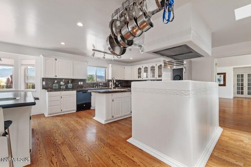 Reno, Nevada, 89523, United States, 6 Bedrooms Bedrooms, ,7.5 BathroomsBathrooms,Residential,Forsale,1888869