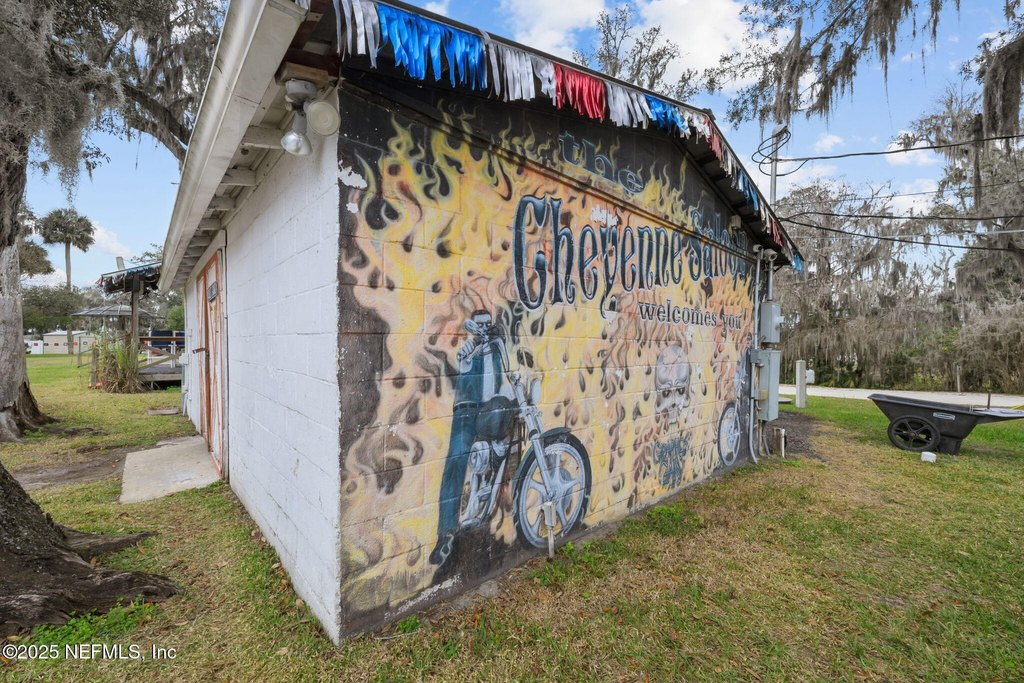 East Palatka, Florida, 32131, United States, ,2 BathroomsBathrooms,Commercial,Forsale,1941447