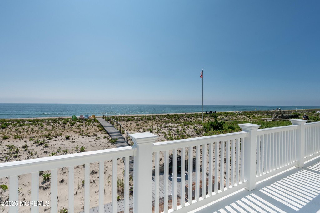 Mantoloking, New Jersey, 08738, United States, 5 Bedrooms Bedrooms, ,4.5 BathroomsBathrooms,Residential,Forsale,1922688