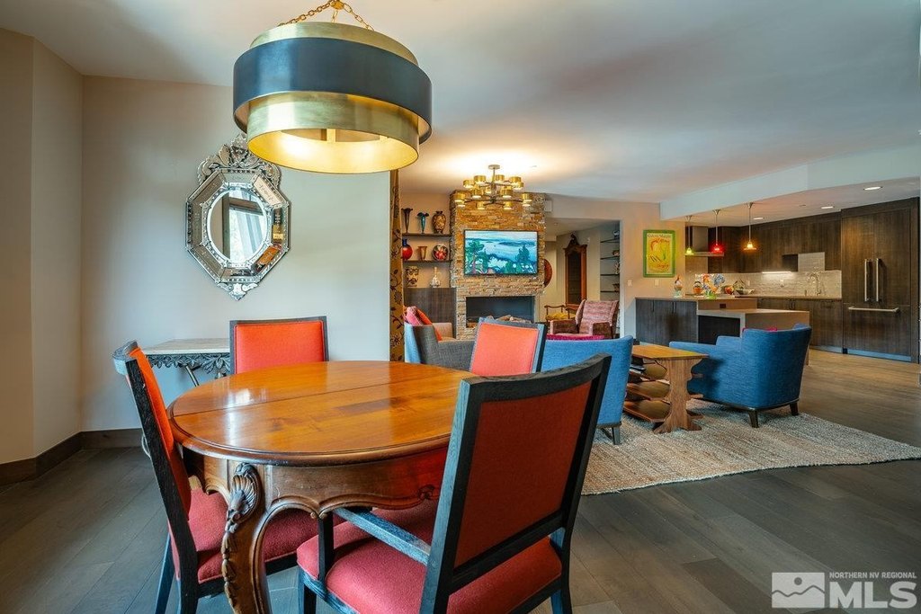 Stateline, Nevada, 89449, United States, 2 Bedrooms Bedrooms, ,3 BathroomsBathrooms,Residential,Forsale,1920161