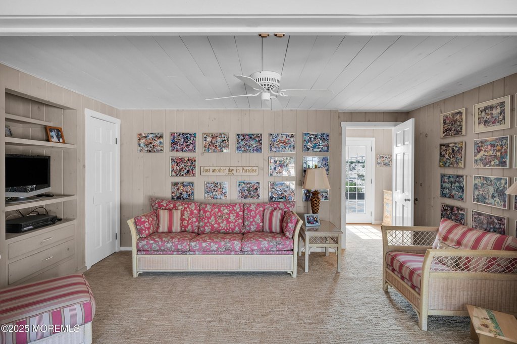 Mantoloking, New Jersey, 08738, United States, 5 Bedrooms Bedrooms, ,4.5 BathroomsBathrooms,Residential,Forsale,1922688