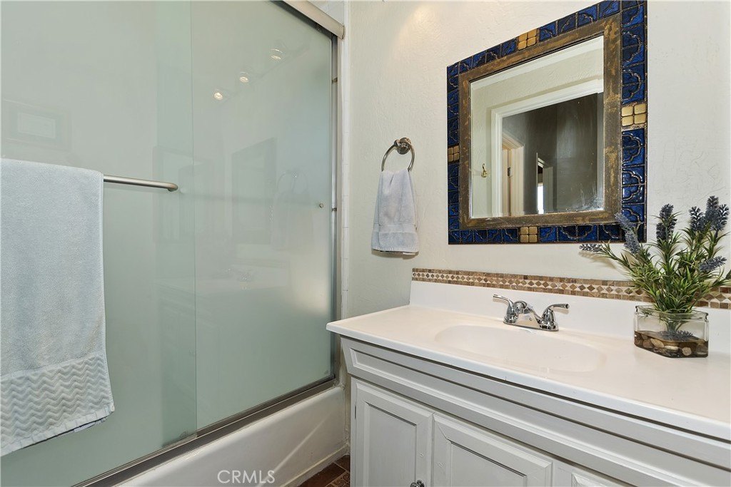 Lake Arrowhead, California, 92352, United States, 3 Bedrooms Bedrooms, ,2.5 BathroomsBathrooms,Residential,Forsale,1934025