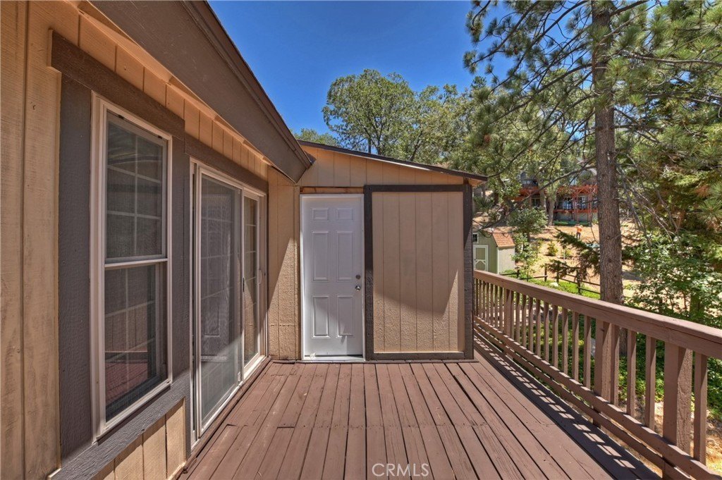 Lake Arrowhead, California, 92352, United States, 3 Bedrooms Bedrooms, ,2.5 BathroomsBathrooms,Residential,Forsale,1934025