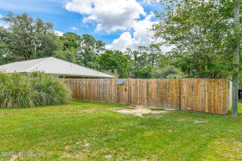 Palatka, Florida, 32177, United States, 4 Bedrooms Bedrooms, ,3 BathroomsBathrooms,Residential,Forsale,1914478