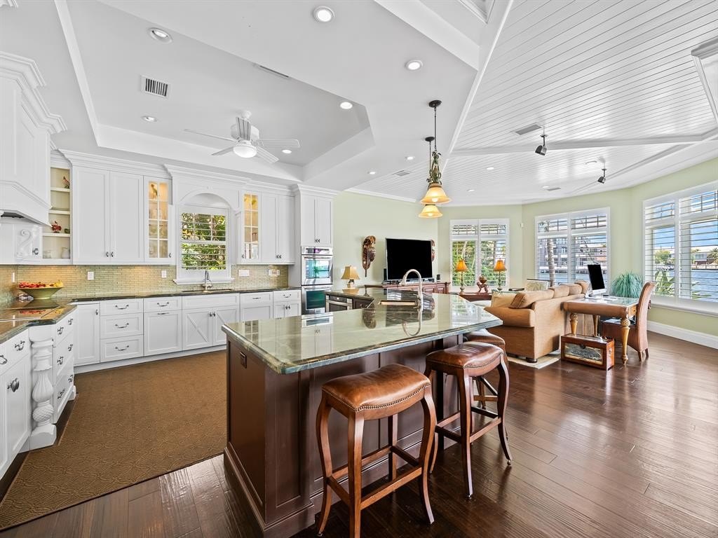 Fort Lauderdale, Florida, 33305, United States, 5 Bedrooms Bedrooms, ,5.5 BathroomsBathrooms,Residential,Forsale,1903944