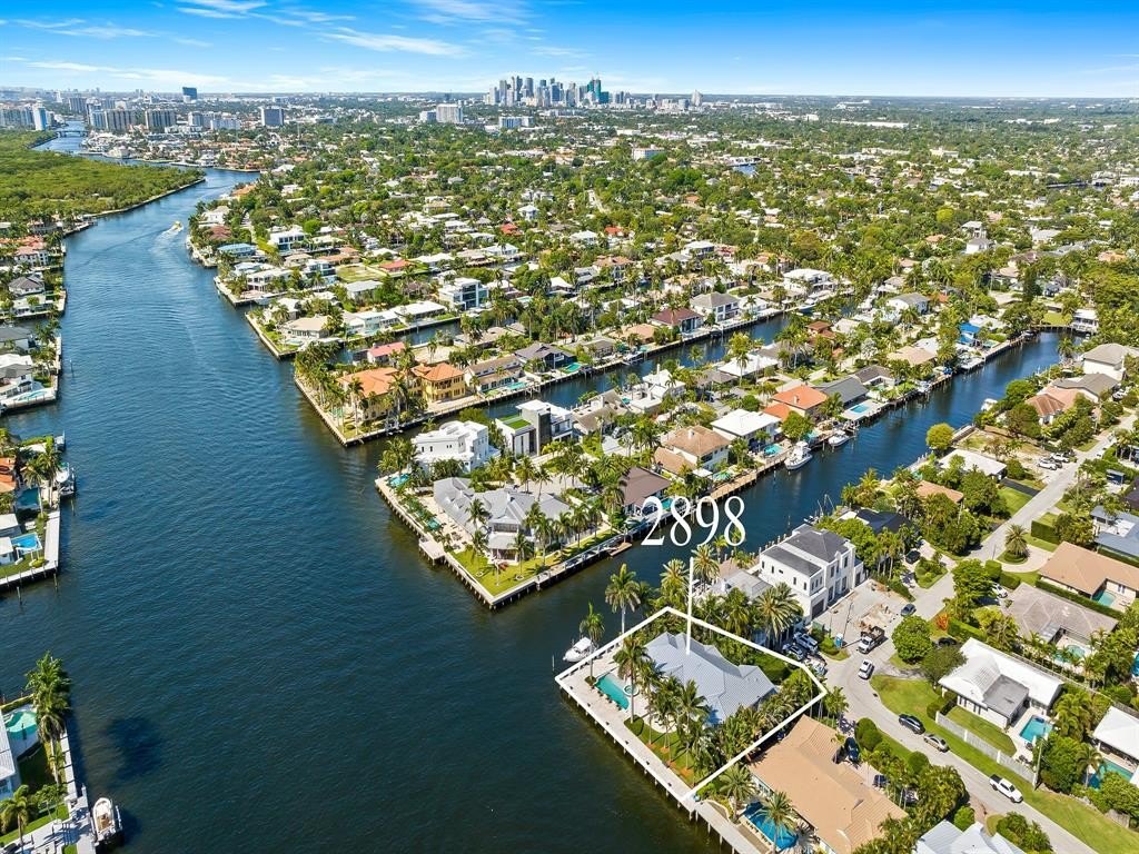 Fort Lauderdale, Florida, 33305, United States, 5 Bedrooms Bedrooms, ,5.5 BathroomsBathrooms,Residential,Forsale,1903944
