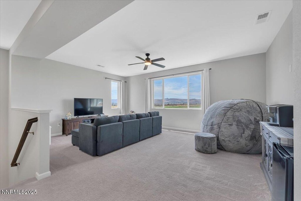Sparks, Nevada, 89436, United States, 5 Bedrooms Bedrooms, ,3.5 BathroomsBathrooms,Residential,Forsale,1910318