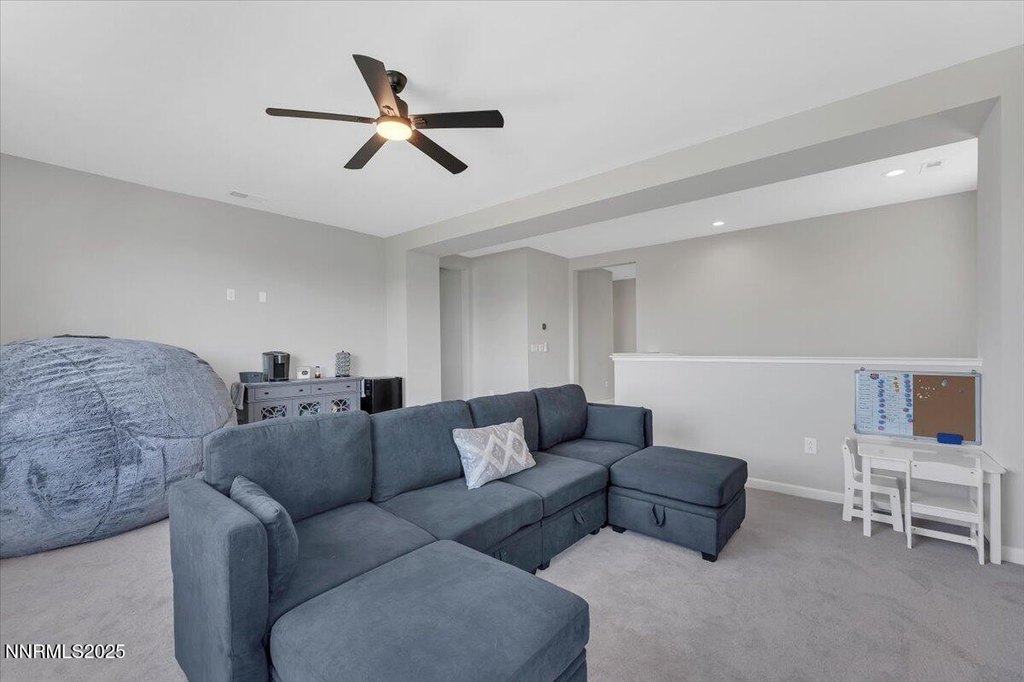 Sparks, Nevada, 89436, United States, 5 Bedrooms Bedrooms, ,3.5 BathroomsBathrooms,Residential,Forsale,1910318