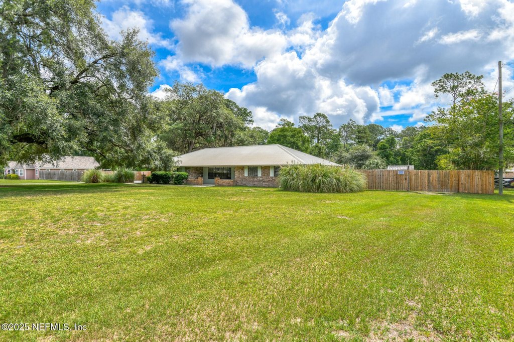 Palatka, Florida, 32177, United States, 4 Bedrooms Bedrooms, ,3 BathroomsBathrooms,Residential,Forsale,1914478