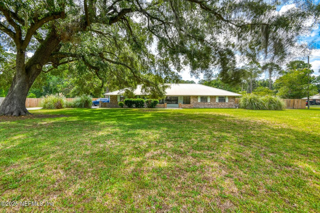 Palatka, Florida, 32177, United States, 4 Bedrooms Bedrooms, ,3 BathroomsBathrooms,Residential,Forsale,1914478