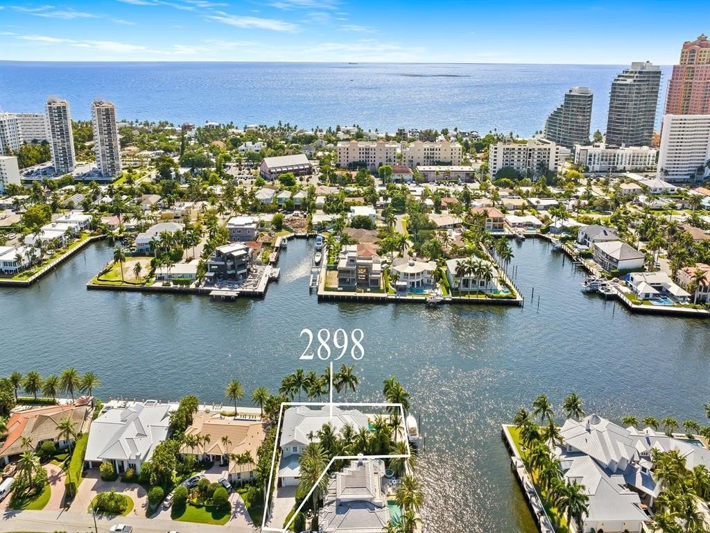 Fort Lauderdale, Florida, 33305, United States, 5 Bedrooms Bedrooms, ,5.5 BathroomsBathrooms,Residential,Forsale,1903944