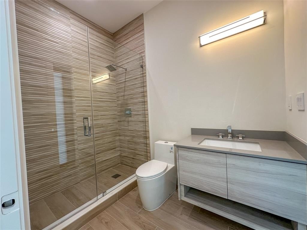 Plantation, Florida, 33323, United States, 5 Bedrooms Bedrooms, ,6.5 BathroomsBathrooms,Residential,Forsale,1927587