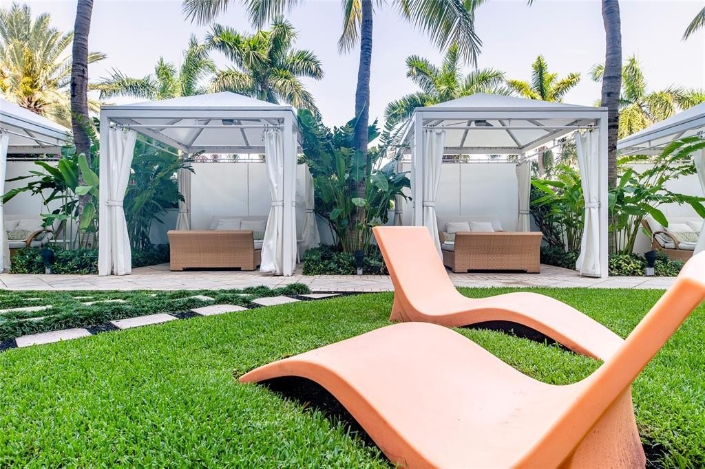 Fort Lauderdale, Florida, 33308, United States, 2 Bedrooms Bedrooms, ,2 BathroomsBathrooms,Residential,Forsale,1968178