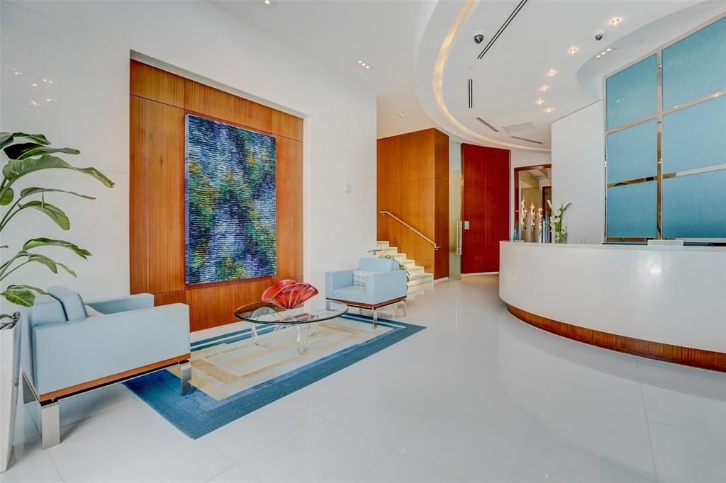 Fort Lauderdale, Florida, 33308, United States, 2 Bedrooms Bedrooms, ,2 BathroomsBathrooms,Residential,Forsale,1968178