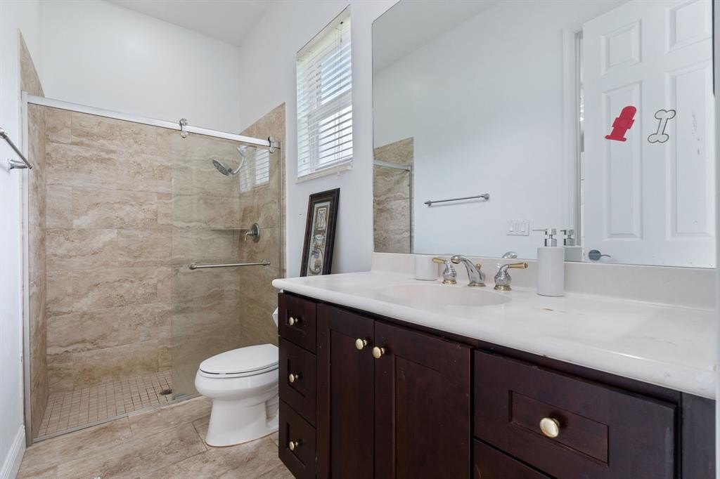 Davie, Florida, 33326, United States, 5 Bedrooms Bedrooms, ,3 BathroomsBathrooms,Residential,Forsale,1927588