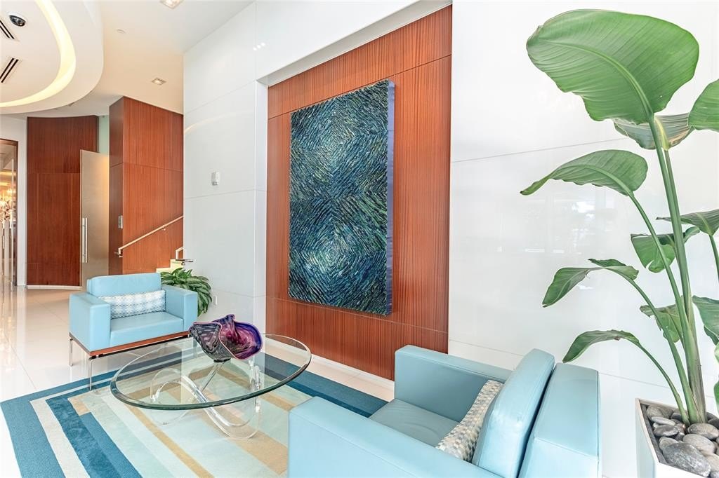 Fort Lauderdale, Florida, 33308, United States, 2 Bedrooms Bedrooms, ,2 BathroomsBathrooms,Residential,Forsale,1968178