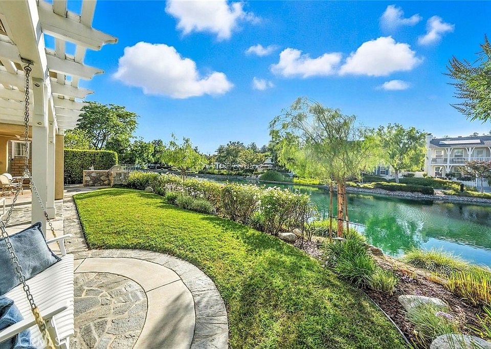 Santa Clarita, California, 91355, United States, 4 Bedrooms Bedrooms, ,4 BathroomsBathrooms,Residential,Forsale,1987285