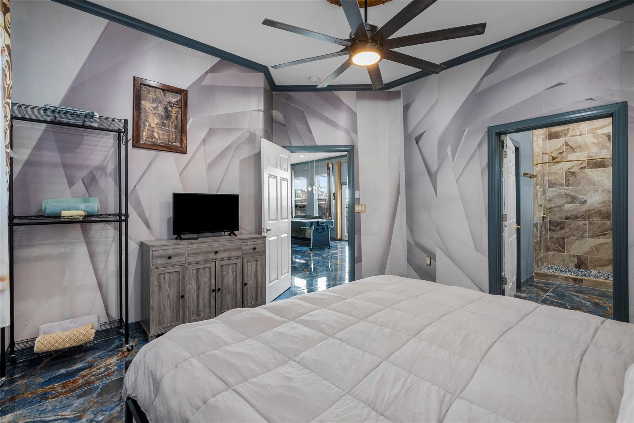 Alvin, Texas, 77511, United States, 8 Bedrooms Bedrooms, ,9 BathroomsBathrooms,Residential,Forsale,1953106